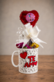 /album/loucura-de-amor/3d0fd056-89a6-4a92-a852-08affdbd509e-png/